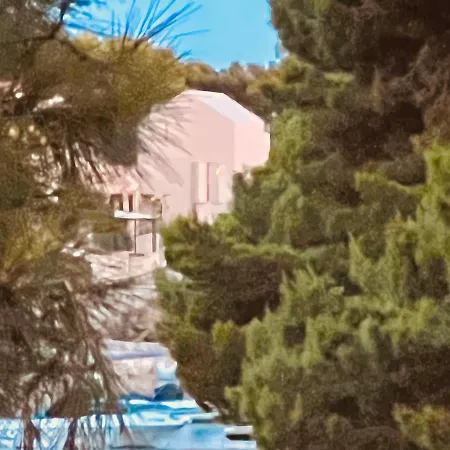 Villa Modern Seafront Steps From The Rogoznica (Sibenik-Knin)