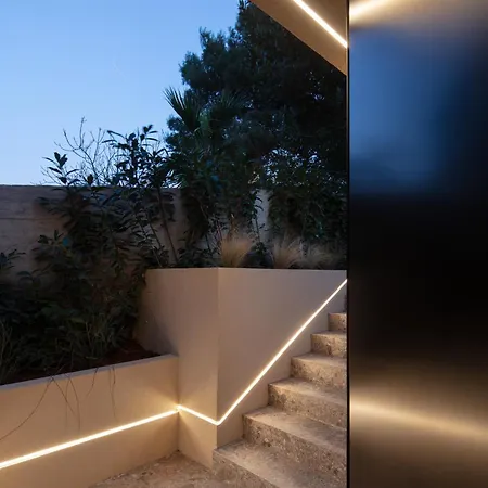 Villa Modern Seafront Steps From The Rogoznica (Sibenik-Knin)