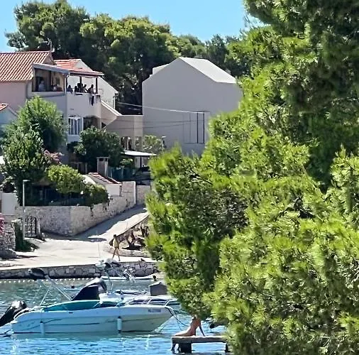 Modern Seafront Steps From The Villa Rogoznica (Sibenik-Knin)