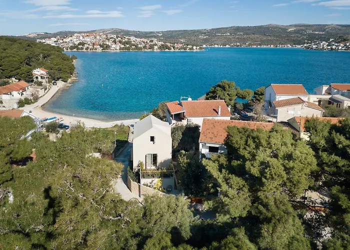 Modern Seafront Steps From The * Rogoznica (Sibenik-Knin)